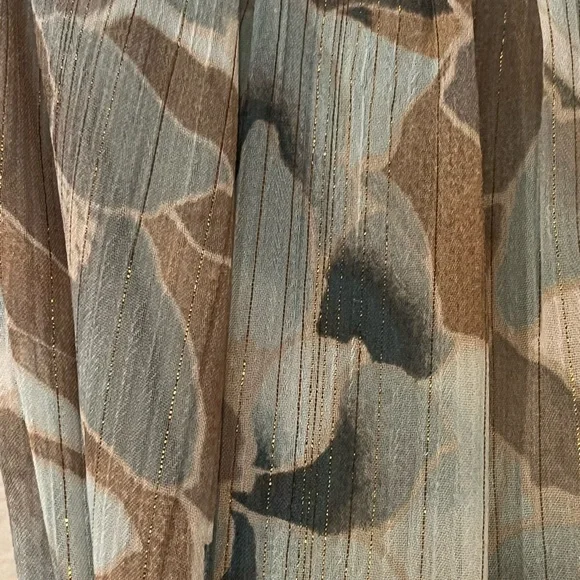 Stunning Calvin Klein Maxi Dress - Picture 7 of 10